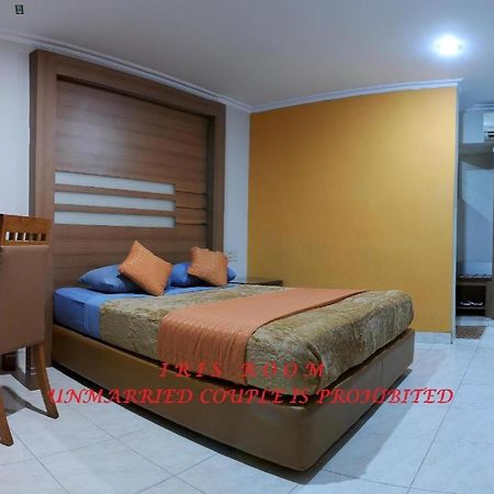 Hotel Senen Indah Syariah Dżakarta Zewnętrze zdjęcie