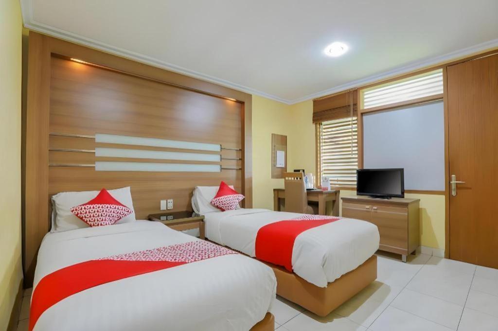 Hotel Senen Indah Syariah Dżakarta Zewnętrze zdjęcie