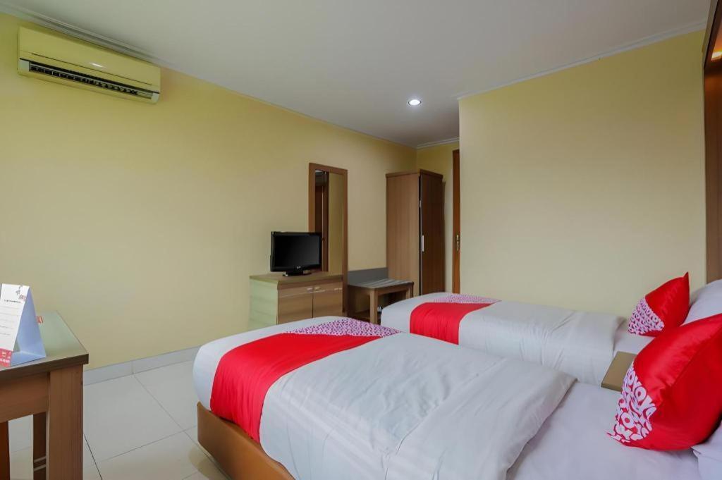 Hotel Senen Indah Syariah Dżakarta Zewnętrze zdjęcie